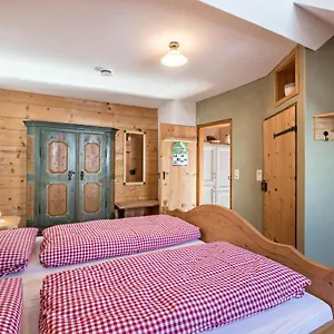 Apartment Wachsbichl, Unterammergau